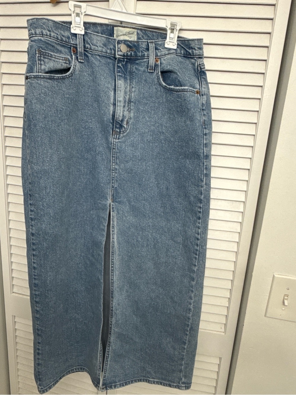 Universal Thread Light Blue Straight-Leg Denim Skirt